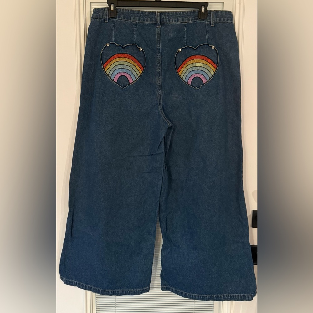 Cider Jeans 2X Rainbow Heart Embroidery Back Pockets Wide Leg Side Slits